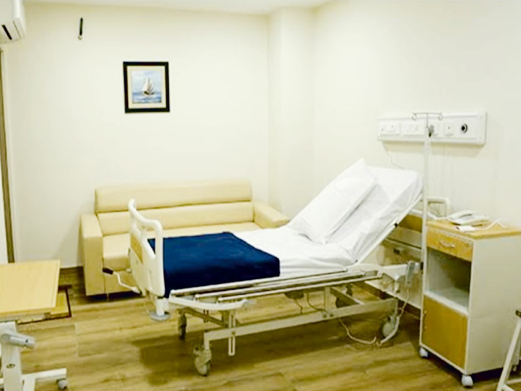 Deluxe Room anushka hospital bellary
