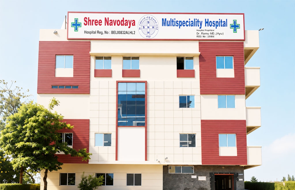 Shree Navodaya Multispeciality Hospital<br />
Hospital Reg, No : BEL00832ALHL2<br />
Dr. Ramu M.D, (Ayu)
